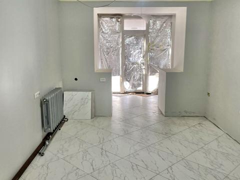 комерційна за адресою Соборності вул. (Косіора), 7