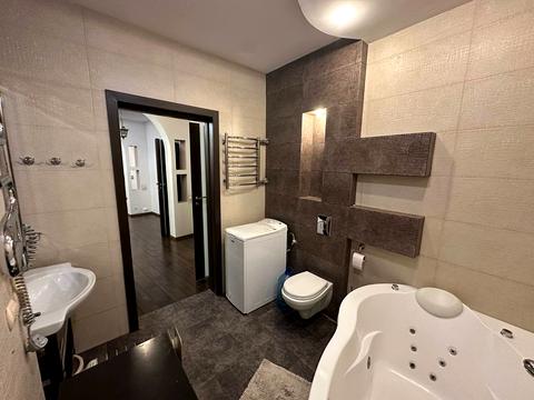 квартира по адресу Урловская ул., 11/44