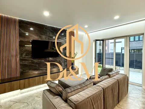 дом по адресу Святищенская ул.