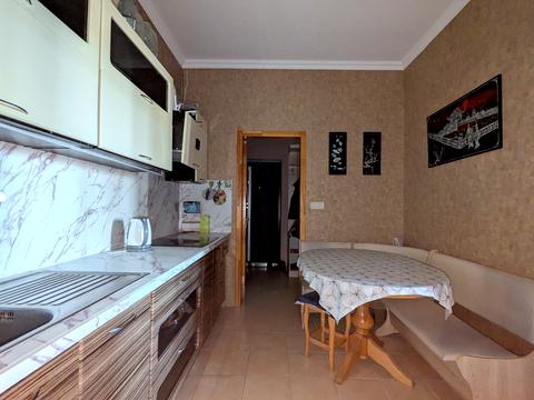 квартира за адресою Добровольців вул. (Маршала Говорова), 8