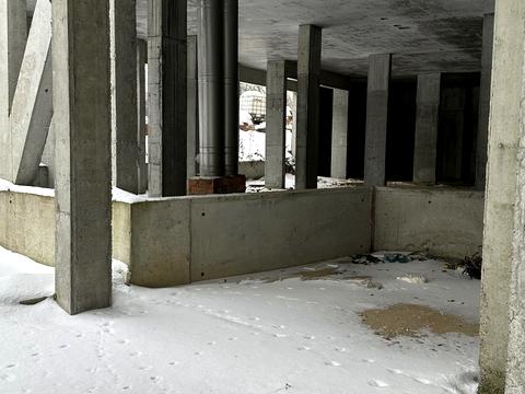 комерційна за адресою Пилипа Орлика вул., (Будинок В)