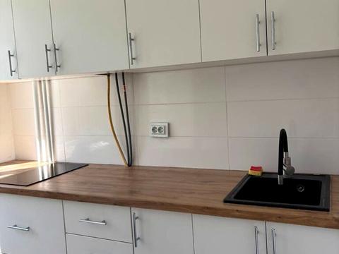 квартира за адресою Космонавтів просп., 66