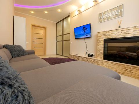 квартира по адресу Феодосийская ул., 1