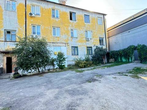 квартира за адресою Кам'янська вул., 38-Б