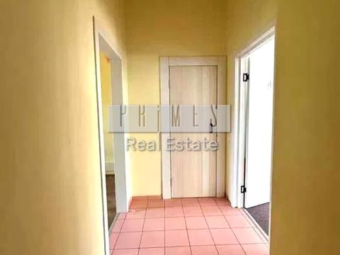 комерційна за адресою Авіаконструктора Ігоря Сікорського вул. (Танкова), 1