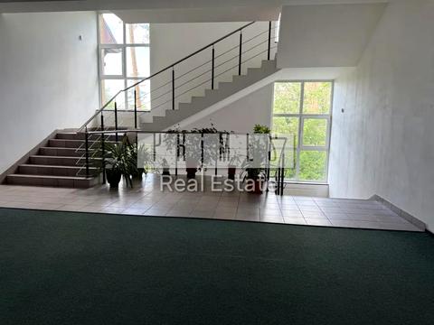 коммерческая по адресу Берестейский просп. (Победы), 8А