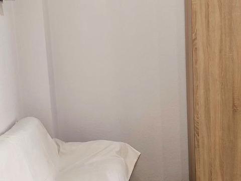 квартира за адресою Олексія Вадатурського вул. (Маршала Малиновського), 18б