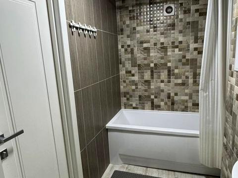 квартира за адресою Йорданська вул. (Лайоша Гавро), 18