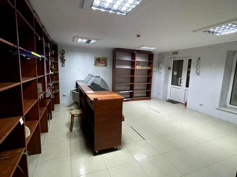 комерційна за адресою Старомильська, 25А