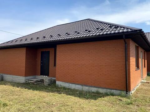 будинок за адресою Івасюка, 72