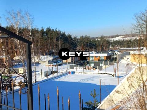 квартира за адресою Квітнева вул., (Будинок)