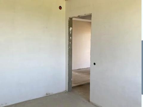 будинок за адресою Івасюка, 72