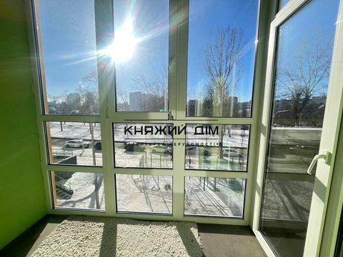 квартира за адресою Академіка Вернадського бульв., 24