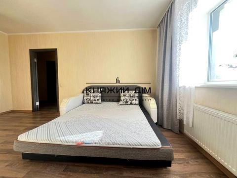 квартира за адресою Академіка Вернадського бульв., 24