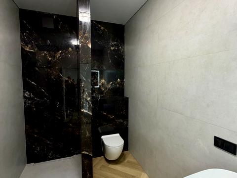 дом по адресу піддубна, 7