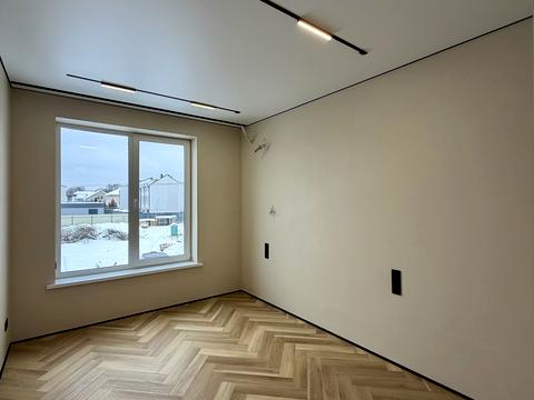 дом по адресу піддубна, 7