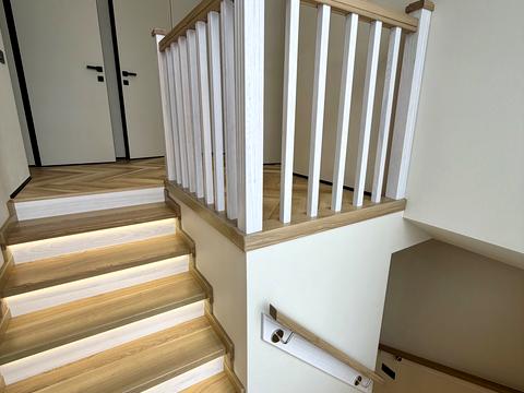 дом по адресу піддубна, 7