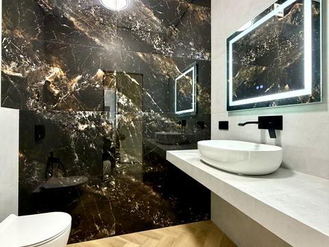 дом по адресу піддубна, 7