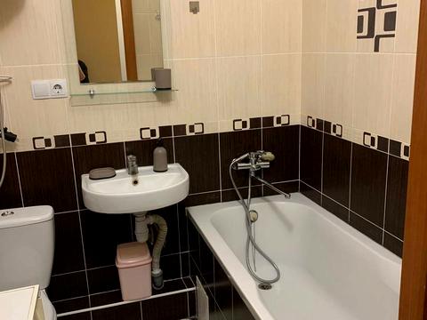 квартира за адресою Павела Йозефа Шафарика вул. (), 10а