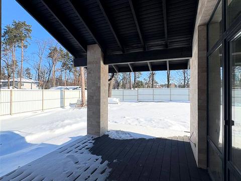 дом по адресу Евгения Коновальца ул.