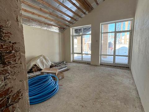 дом по адресу Евгения Коновальца ул.