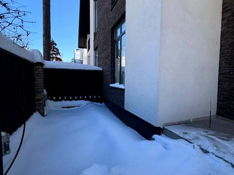 дом по адресу Евгения Коновальца ул.