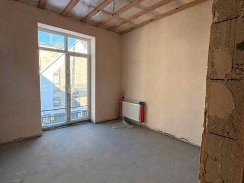 дом по адресу Евгения Коновальца ул.