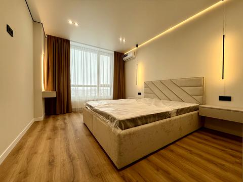 квартира за адресою Романа Вірастюка вул., 3