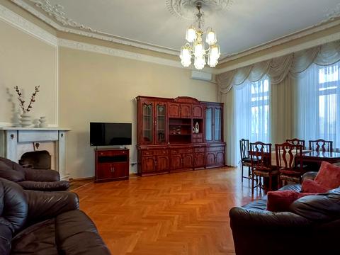 квартира по адресу Некрасовская ул., 6