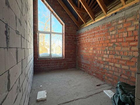 дом по адресу Евгения Коновальца ул.