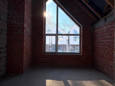 дом по адресу Евгения Коновальца ул.