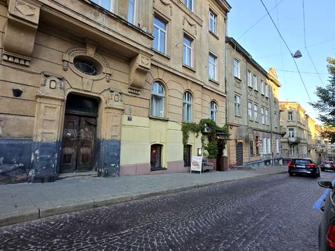 коммерческая по адресу Вербицкого ул., 5