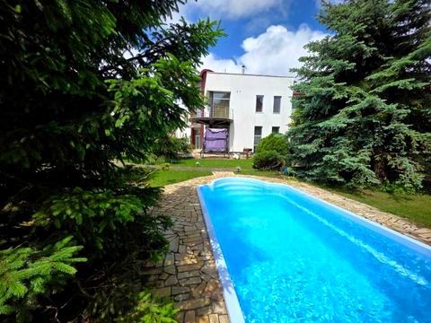 будинок за адресою Травневий пров.