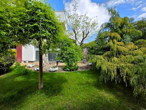 дом по адресу Майский пер.