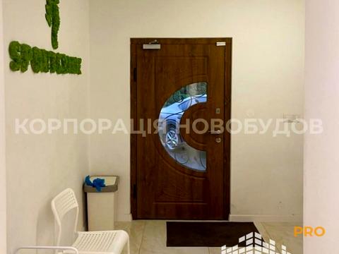 коммерческая по адресу Занковецька, 10А