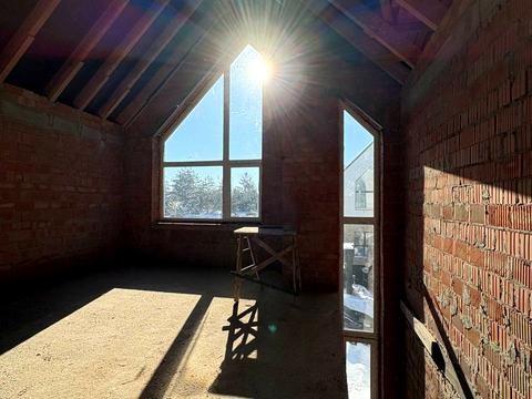 дом по адресу Евгения Коновальца ул.