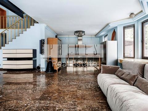 будинок за адресою Центральна вул.