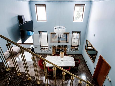 будинок за адресою Центральна вул.