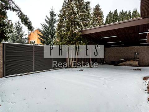 будинок за адресою Центральна вул.