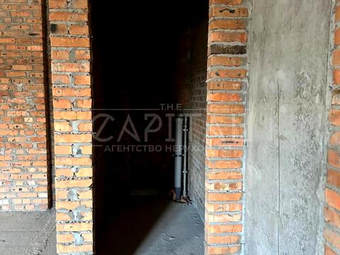 комерційна за адресою Молодіжна вул., 7