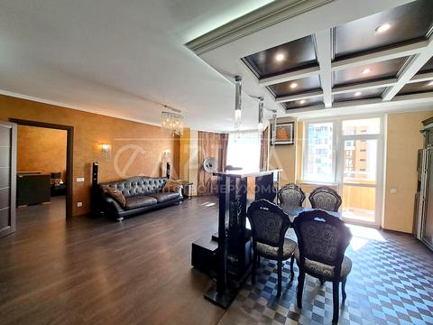 квартира по адресу Юлии Здановской ул. (Ломоносова), 73-А