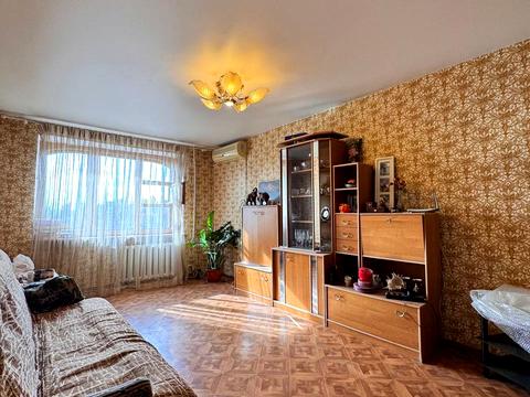 квартира за адресою Олексія Вадатурського вул. (Маршала Малиновського), 71