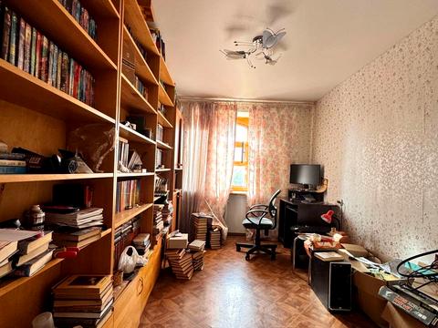 квартира за адресою Олексія Вадатурського вул. (Маршала Малиновського), 71