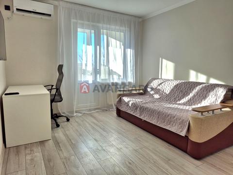 квартира за адресою Науки просп., 60-А