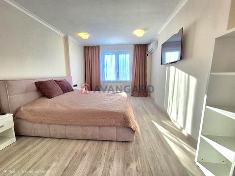 квартира за адресою Науки просп., 60-А