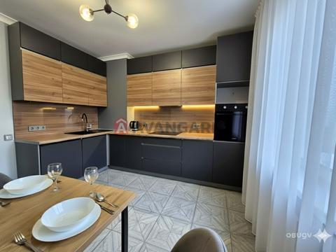 квартира за адресою Науки просп., 60-А