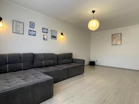 квартира за адресою Високовольтна вул., 14-Д