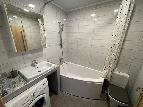 квартира за адресою Високовольтна вул., 14-Д