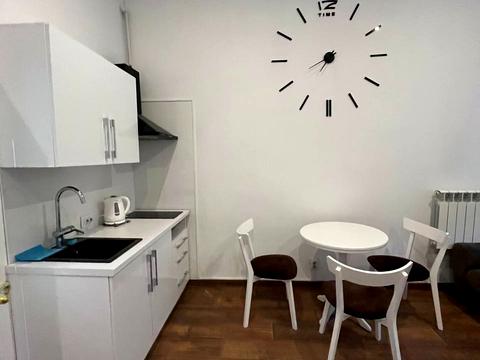 квартира за адресою Олекси Новаківського вул., 2