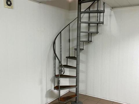 комерційна за адресою Галицька, 32